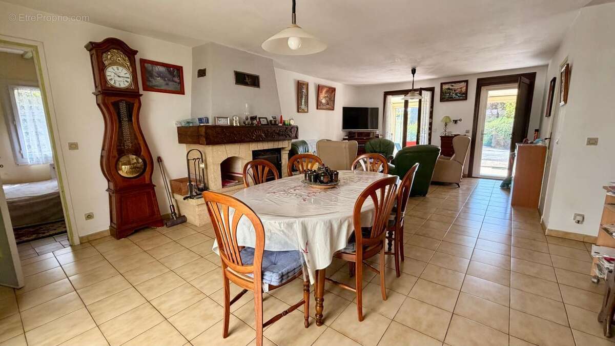 Charmante villa plain pied - 3 chambres - 730m² de parcelle - photo 7
