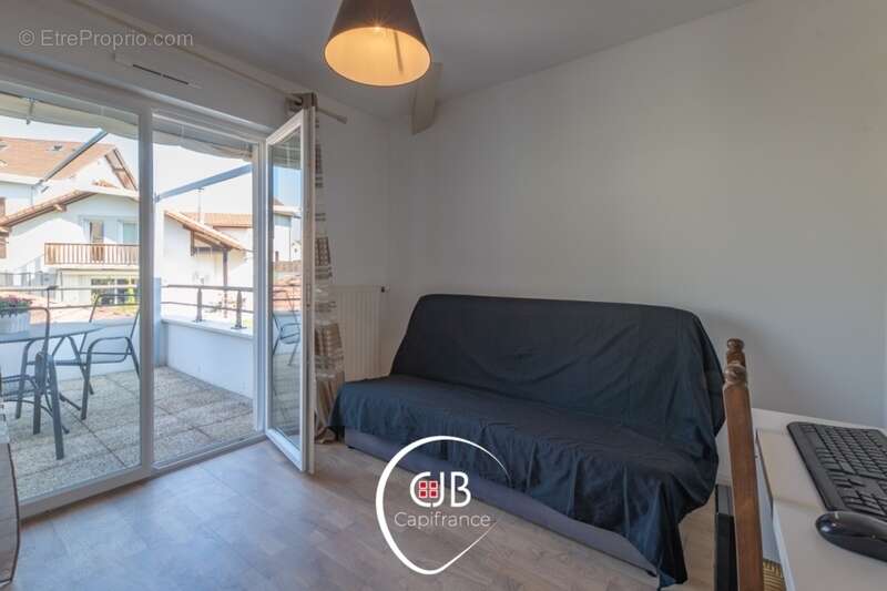 La Roche Sur Foron (74800): Appartement 3 pièces, 1 balcon, 2 terrasses et garage - photo 23