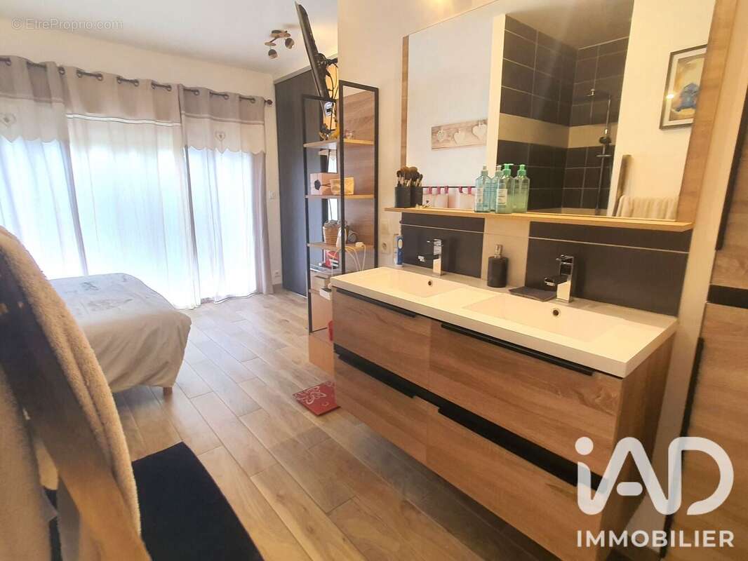 Maison 147 m² à Saint-Vincent-Sur-Graon  - photo 5