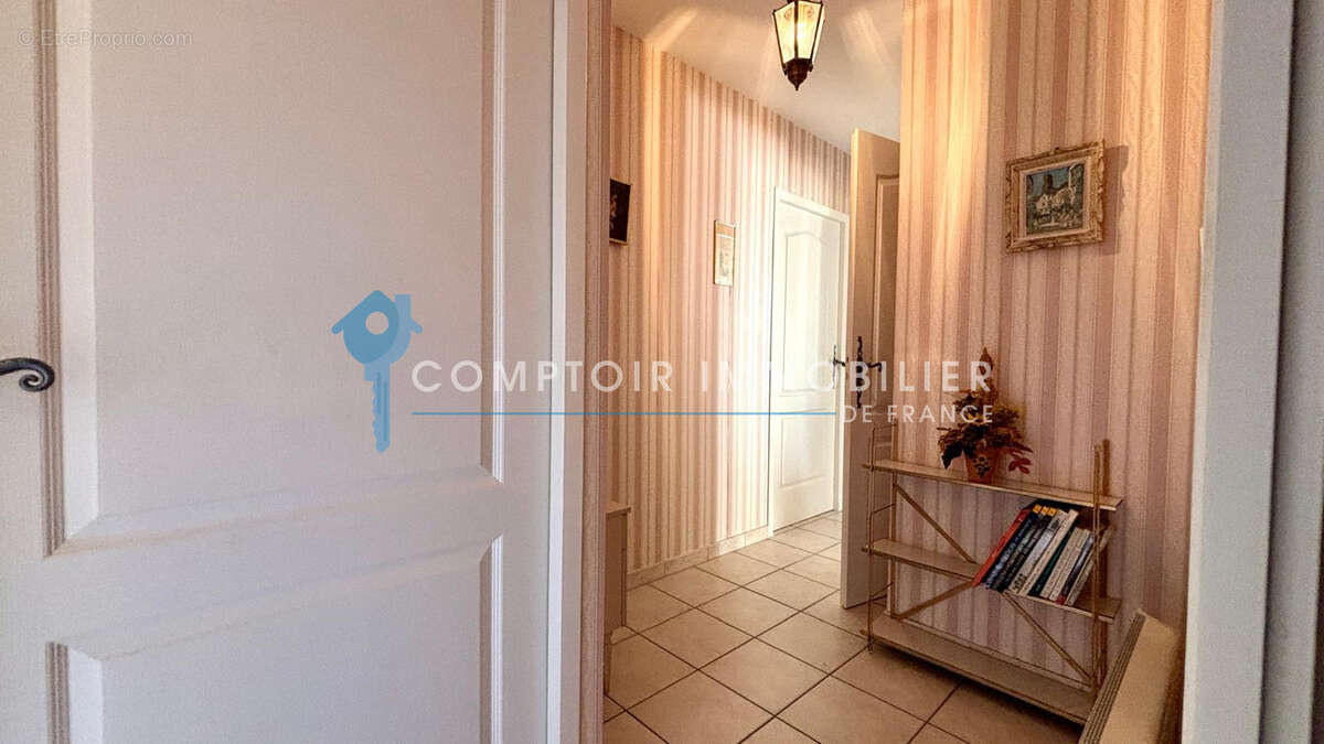 Maison T4 bord du lac de Paladru 38850 - photo 11