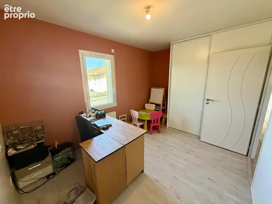 Maison récente de plain-pied 5 pièces 105 m², proche Salies de Béarn - photo 6