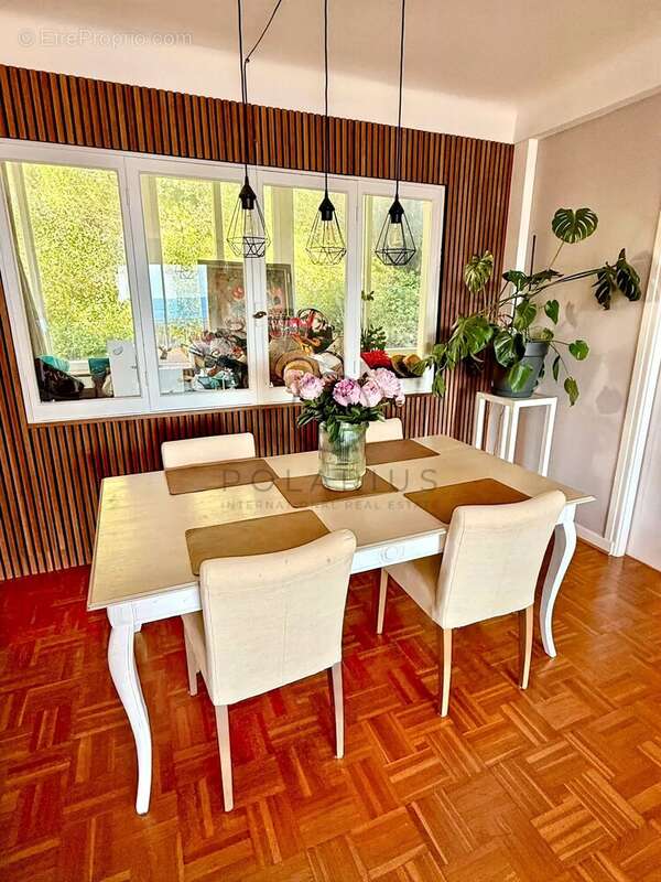 Appartement rénové de 2 chambres avec vue sur la mer - photo 9