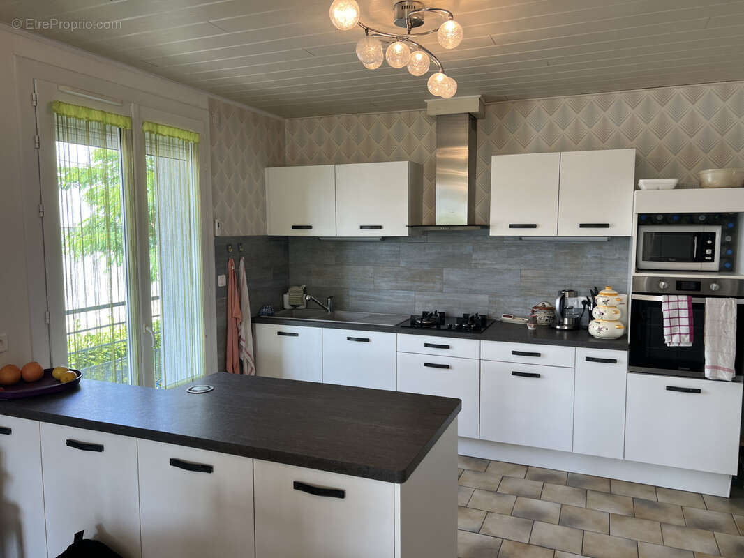 Maison divisé en deux logements - photo 4