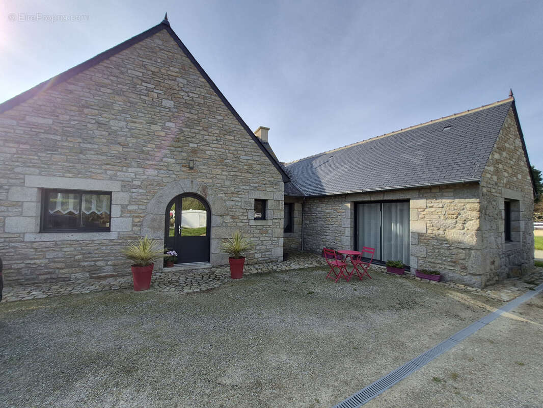 Maison à PLOUESCAT
