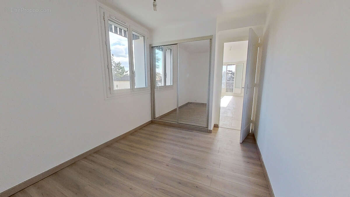 Appartement à TASSIN-LA-DEMI-LUNE