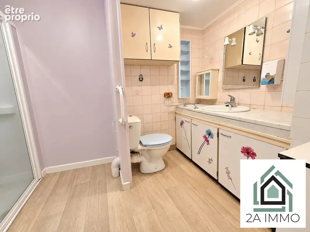 Maison 9 pièces 237 m² à vendre à Pontaumur (63380) - photo 6
