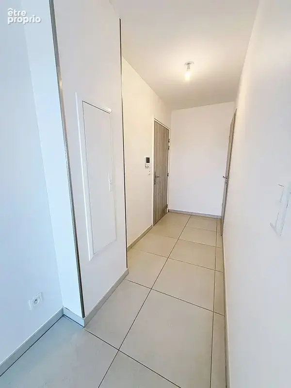 THIONVILLE - Appartement F3 terrasse - grand garage & parking extérieur privé -- 279 000,- € - photo 6