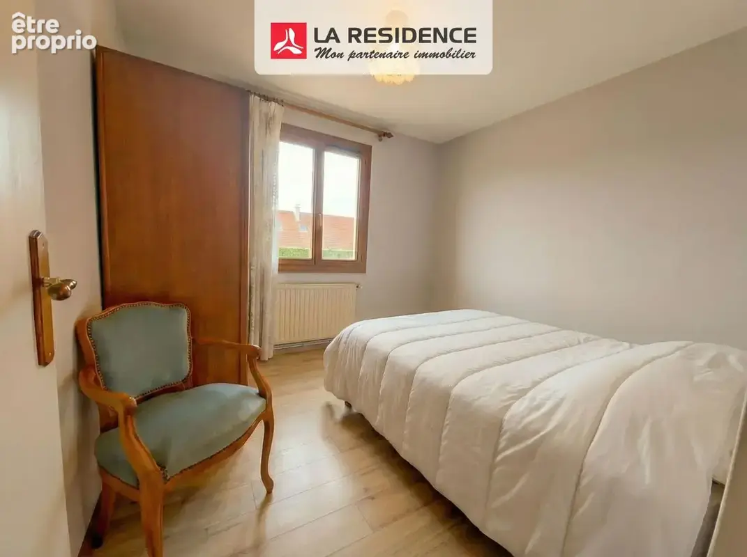 Maison 8 pièces 137 m² à vendre à Orgerus (78910) - photo 8