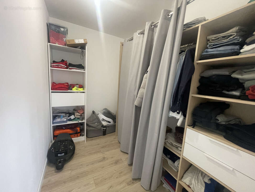 Maison à SAINT-FELIX-DE-LODEZ