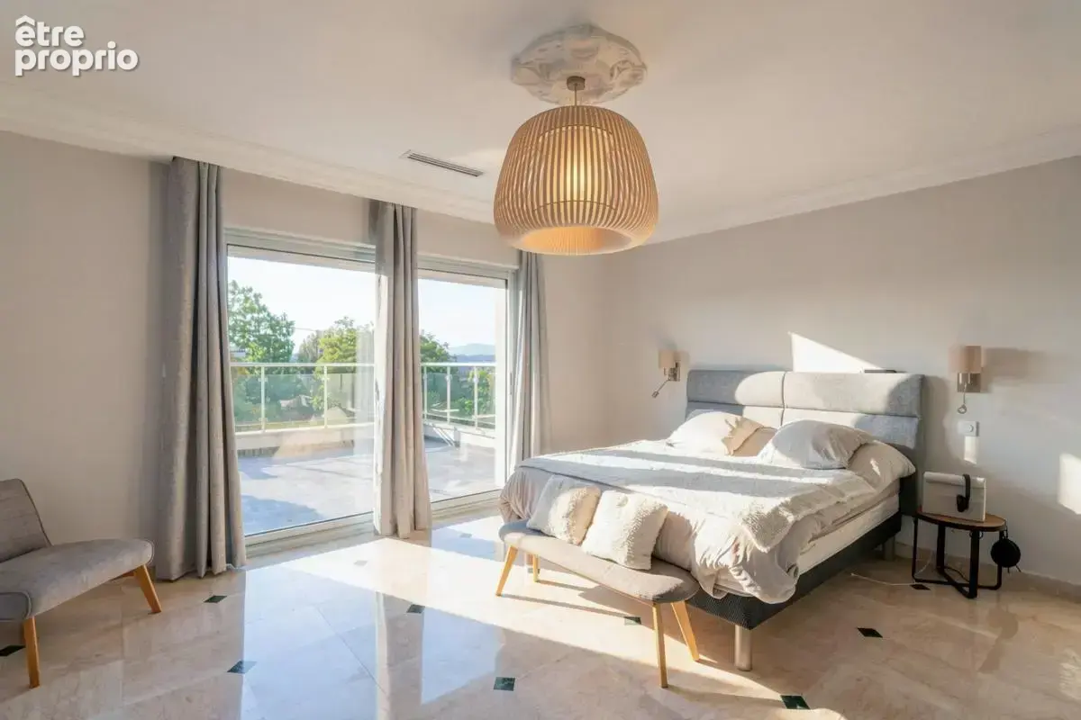 Maison 7 pièces 285 m² à vendre à Corbas (69960) - photo 15
