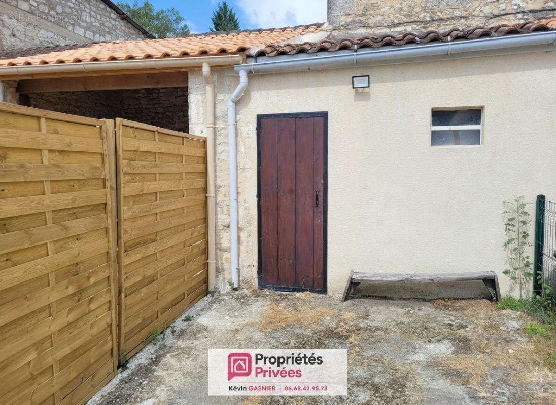 RUELLE SUR TOUVRE (16600) : Maison 63m2 avec 2 chambres - photo 8