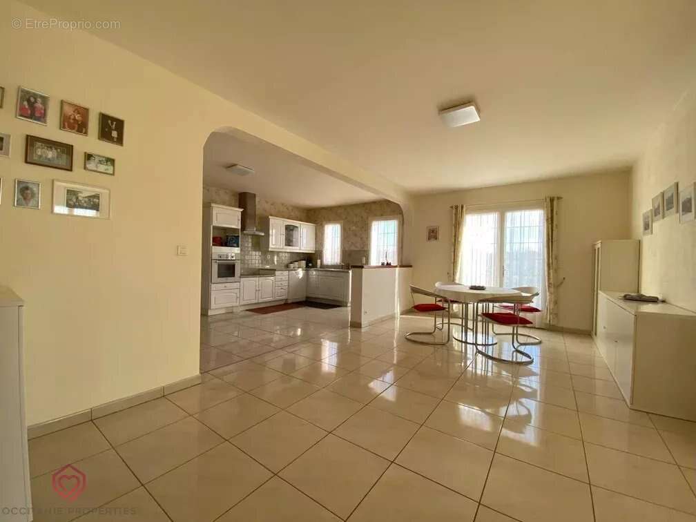 Maison à FRONTIGNAN-SAVES