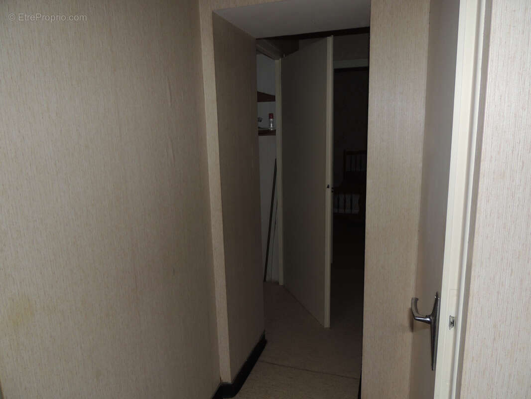 Maison à SAINT-MARTIN-DES-NOYERS