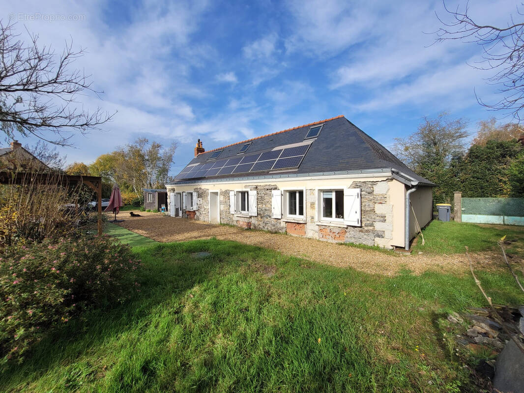 Maison à BRAIN-SUR-L&#039;AUTHION