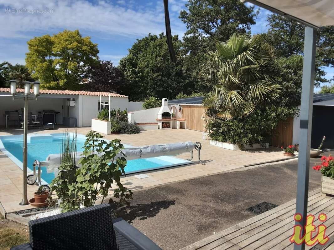 Maison à SAINTE-FOY