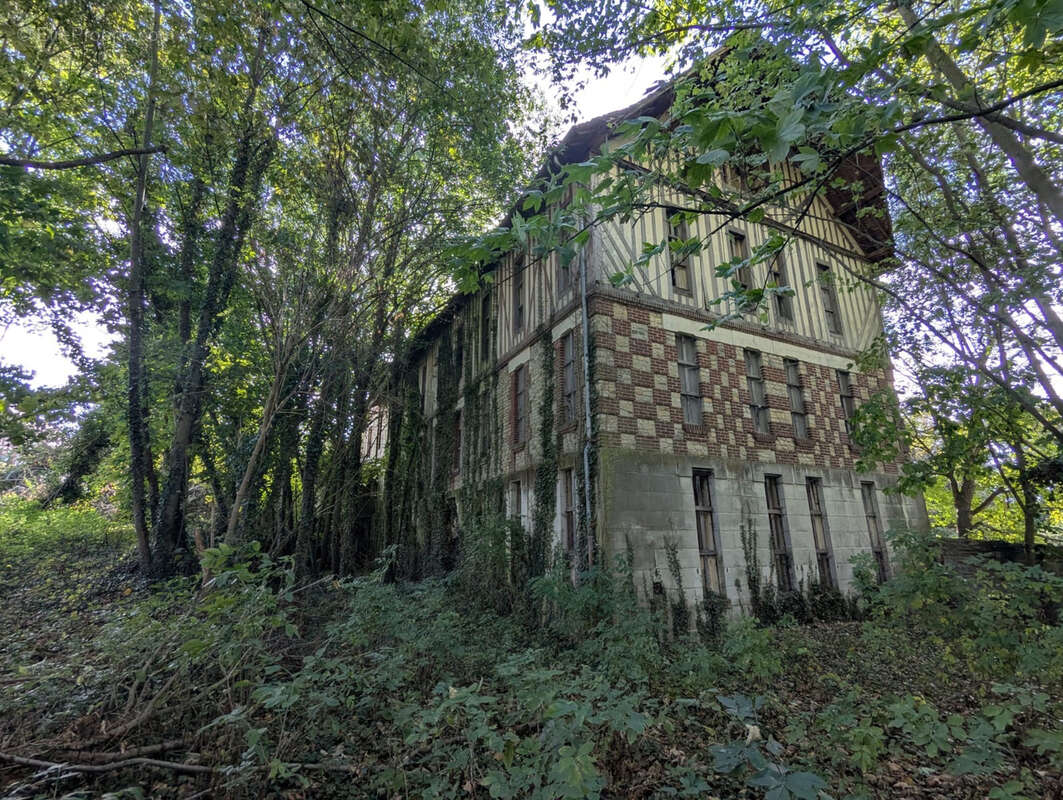 Appartement à SAINT-PIERRE-SUR-DIVES