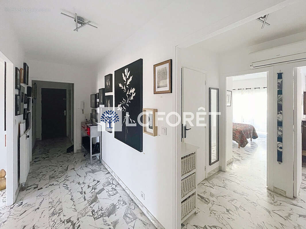 Appartement à CAGNES-SUR-MER