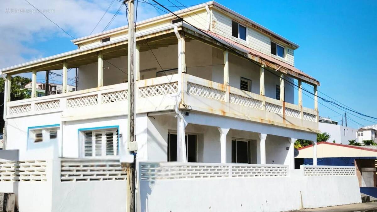 Appartement à SAINTE-MARIE