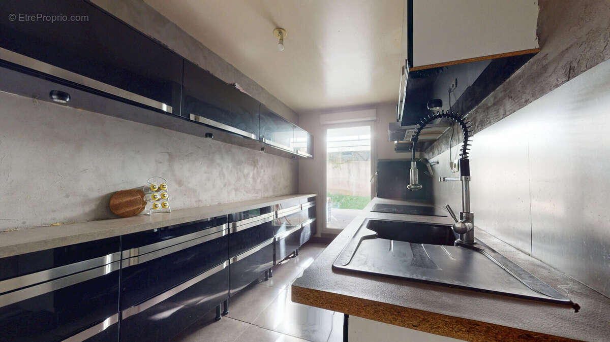 Appartement à MARSEILLE-13E