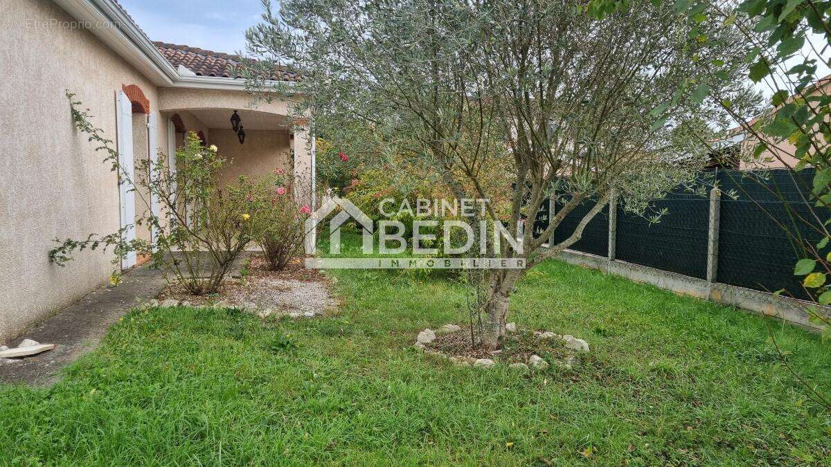 Maison à MONDONVILLE