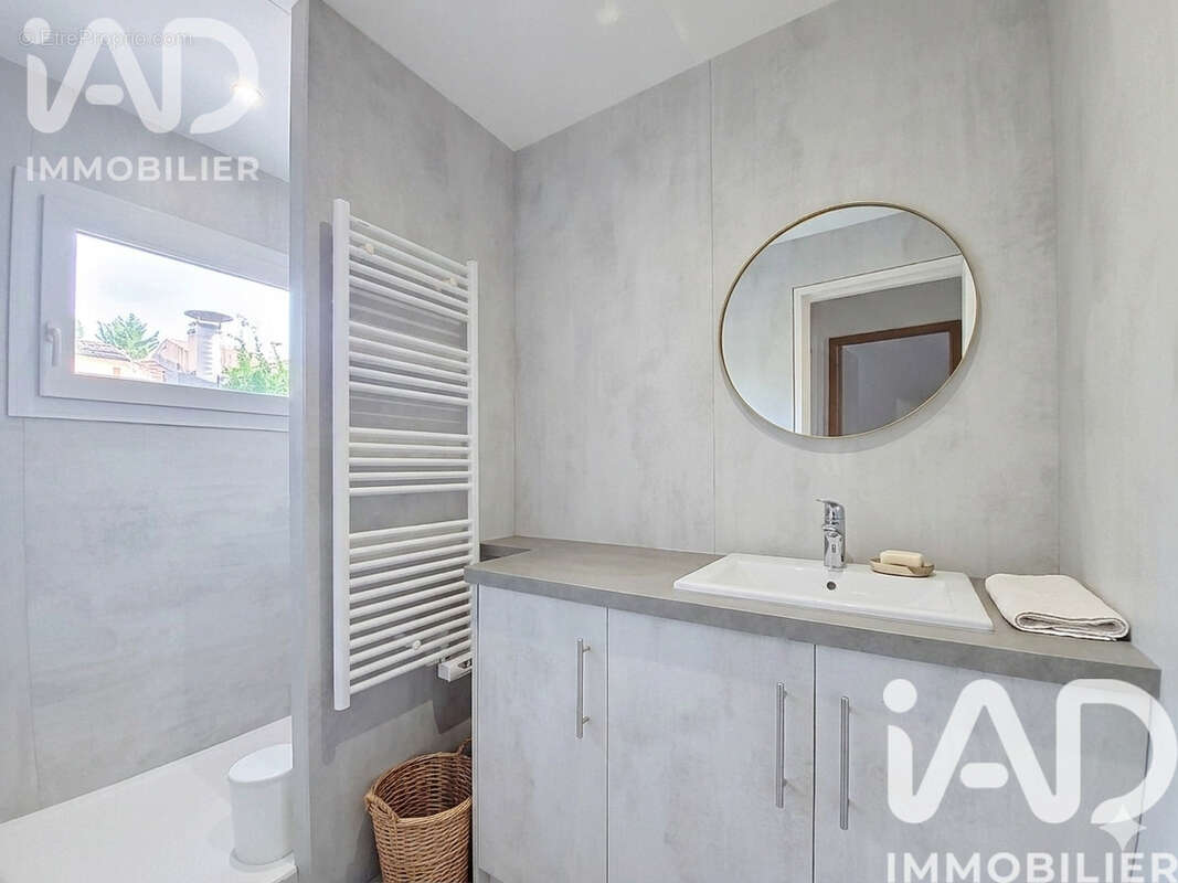 Photo 8 - Appartement à SAINT-RAPHAEL