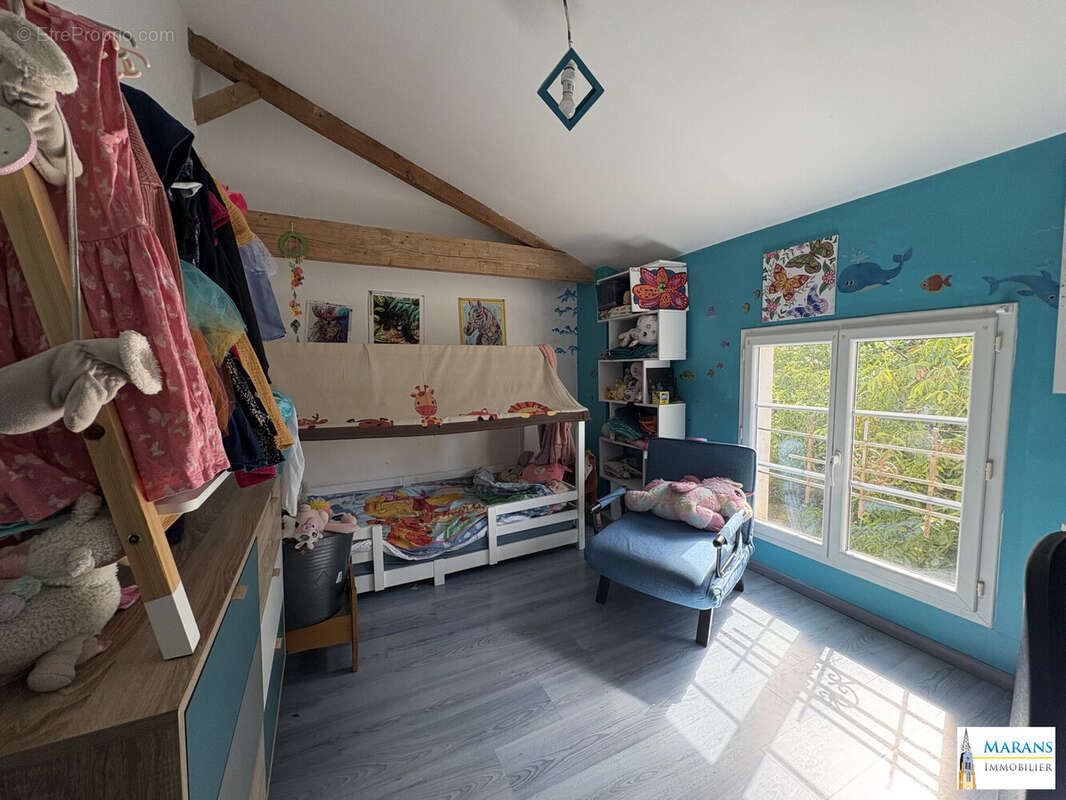 Maison 324 m² à Saint-Jean-De-Liversay  - photo 7
