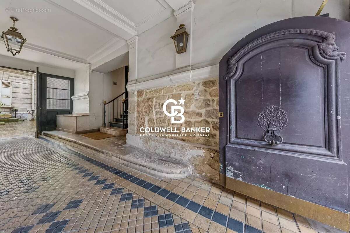 Appartement à PARIS-5E