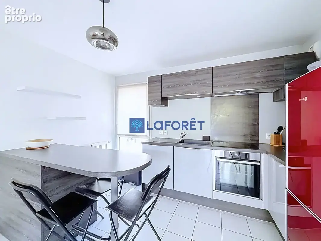Appartement Sainte Genevieve Des Bois 2 pièce(s) 41 m2 - photo 6