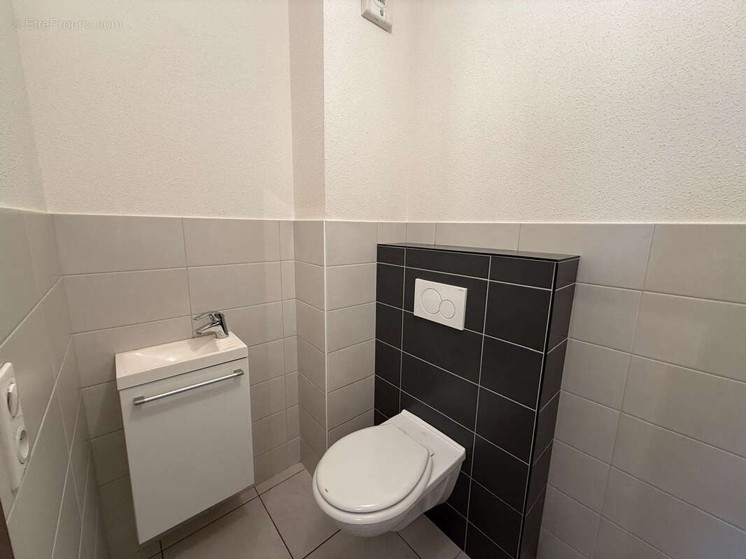 Appartement à VILLAGE-NEUF