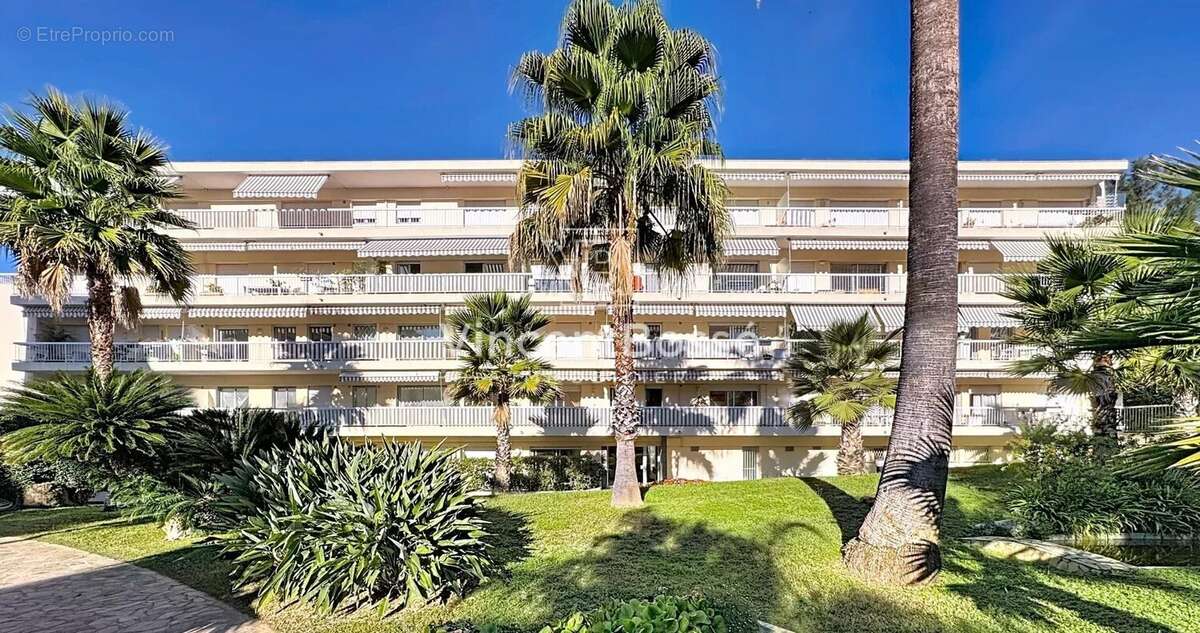 Appartement à CANNES