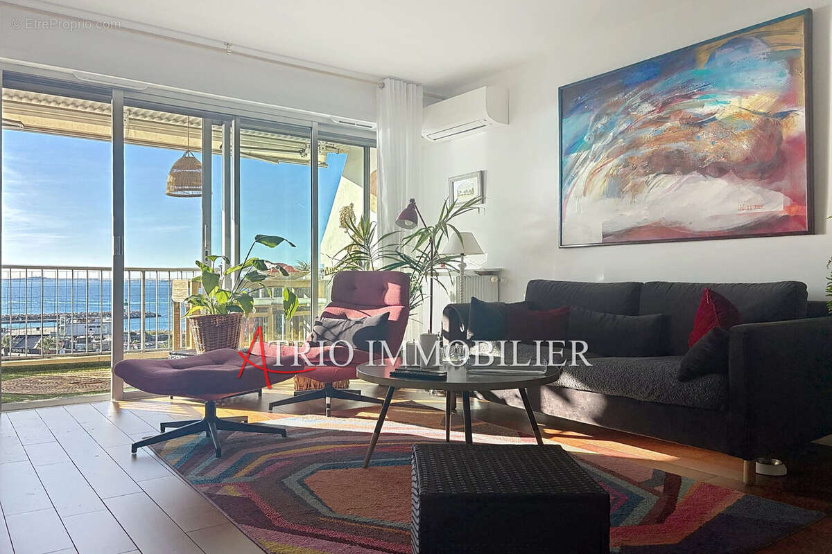 Appartement à CAGNES-SUR-MER