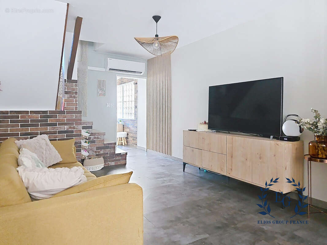 Maison à LA DESTROUSSE