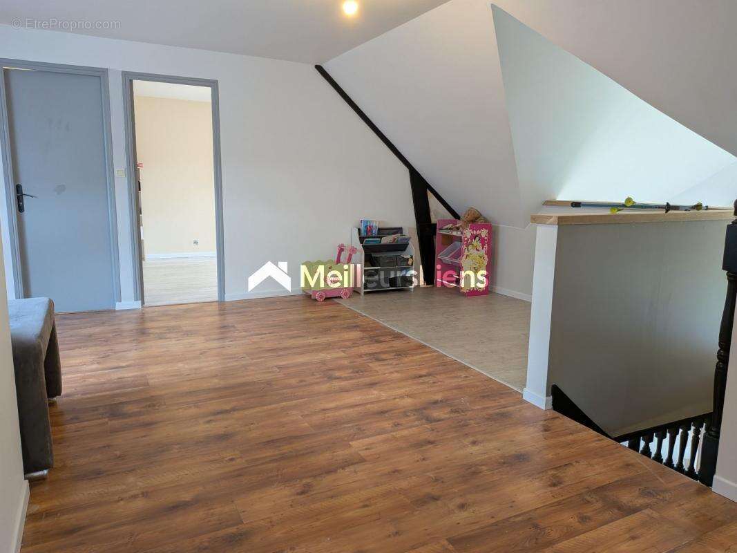 Maison familiale 169 m² hab en campagne de Les Fougerêts - Terrain de 2373 m² - photo 12