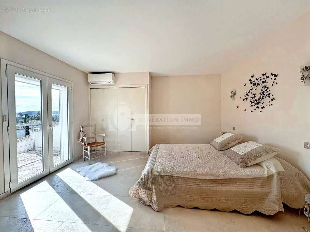 Belle Maison avec Piscine à vendre surles hauteurs de Beaucaire - photo 10