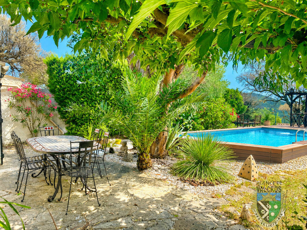 Maison à LA LONDE-LES-MAURES