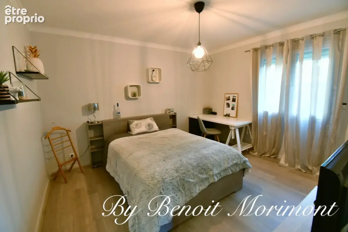 Dpt Var (83), à vendre TRANS EN PROVENCE maison P8 de 186 m² - Terrain de 2 000,00 m² - Plain pied - photo 6