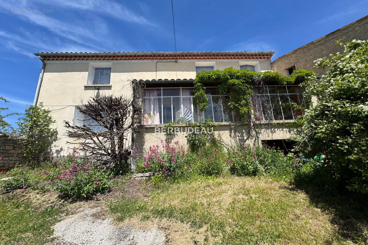 Maison à FERRASSIERES