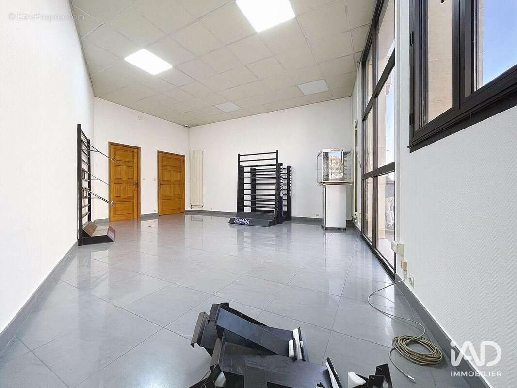 Photo 7 - Commerce à REIMS