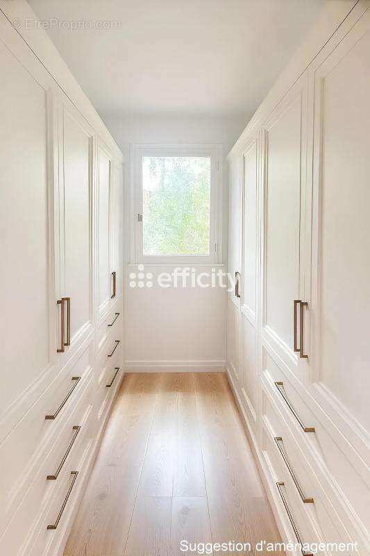 Appartement à BURES-SUR-YVETTE