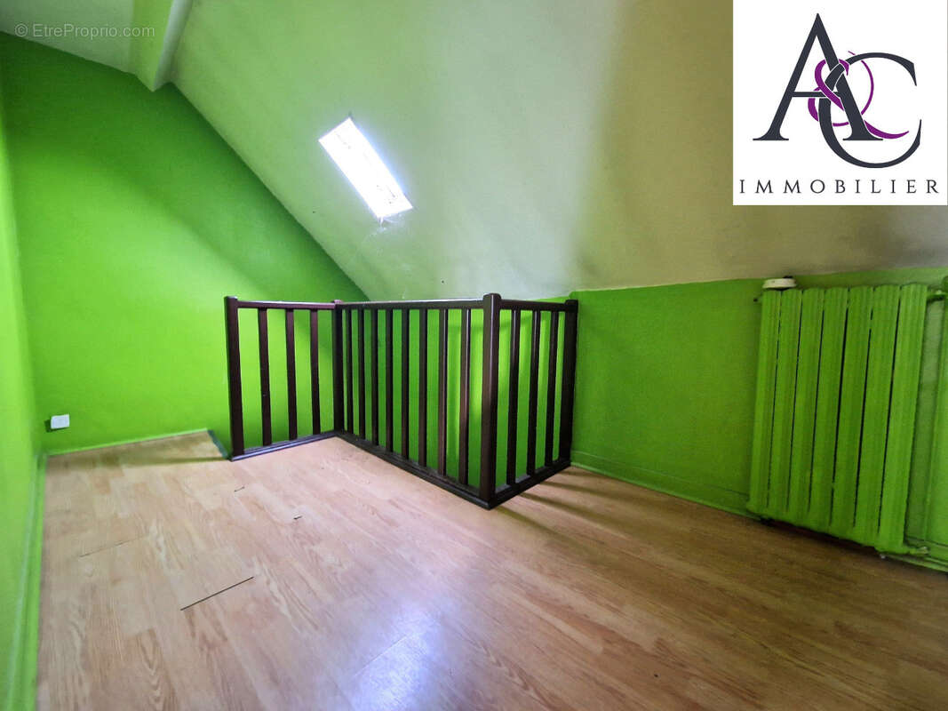 Appartement à MEHUN-SUR-YEVRE