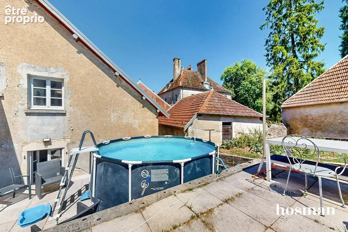 Charmante maison rénovée de 6 pièces de 163 m² avec terrasse et dépendances - Charcenne - photo 5