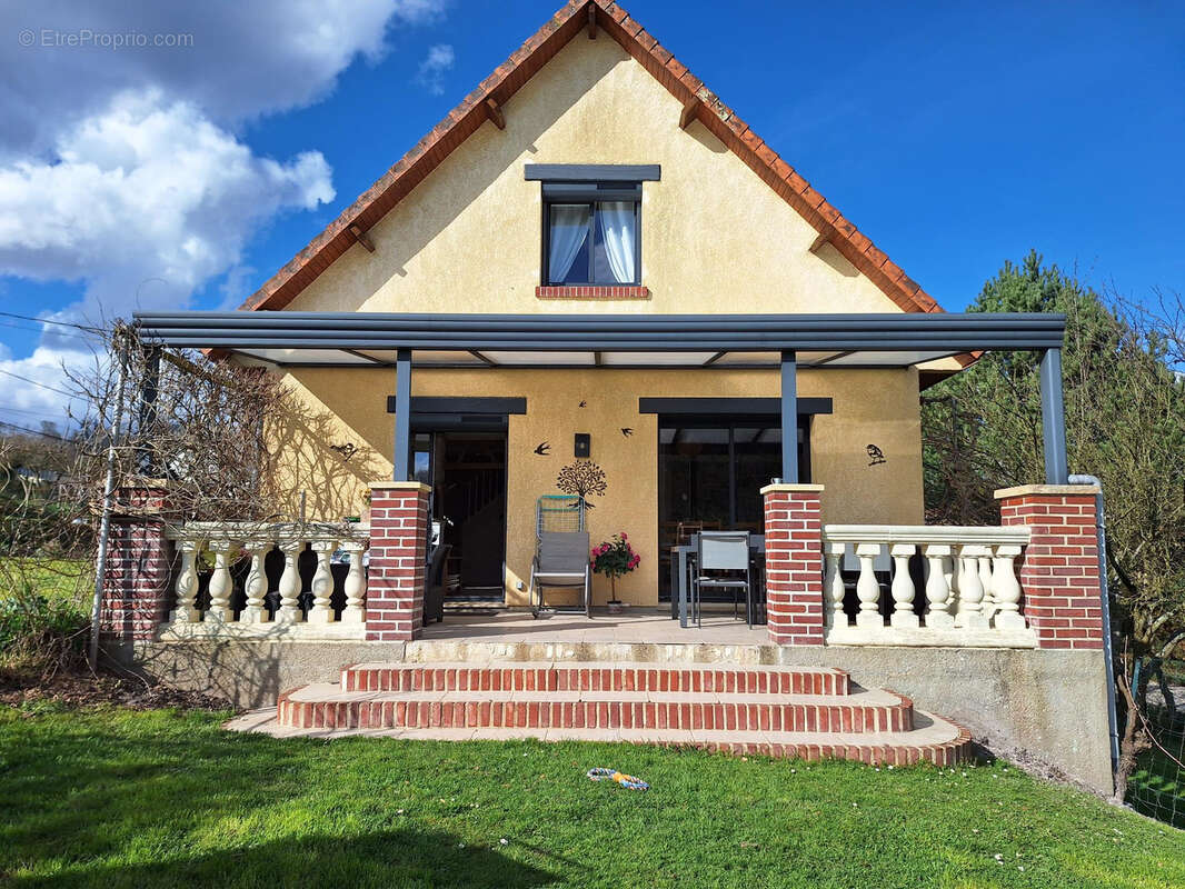 Maison à BAZINVAL