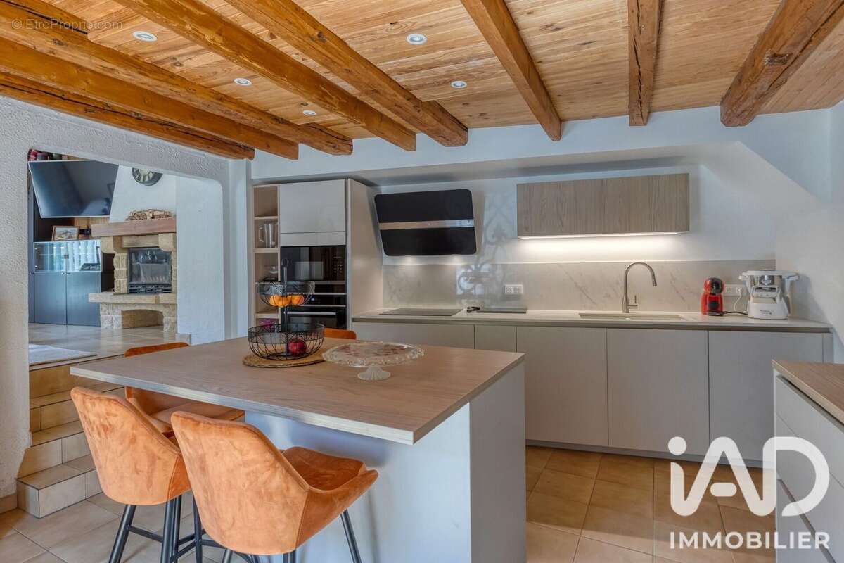 Maison 78 m² à Froges  - photo 7
