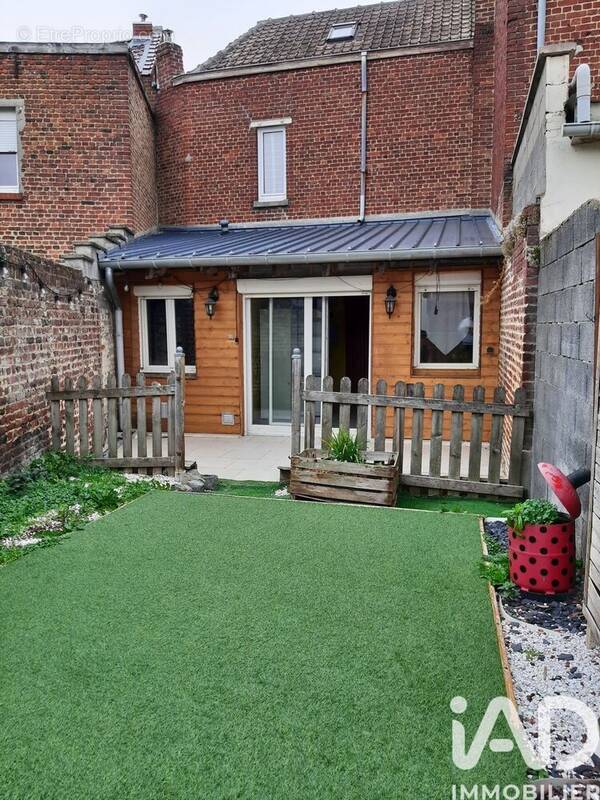 Photo 1 - Maison à LA BASSEE