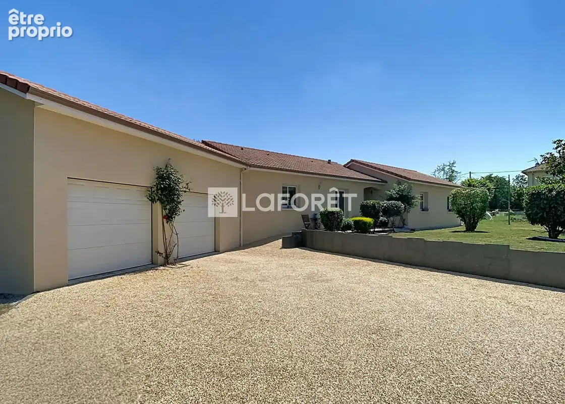 Maison Veyrac 6 pièce(s) 136.34 m2 - photo 12