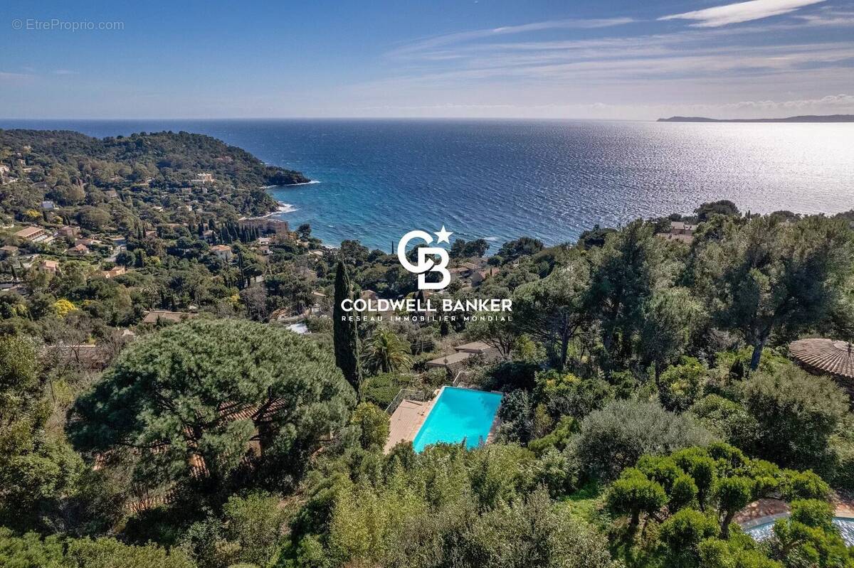 Maison à RAYOL-CANADEL-SUR-MER