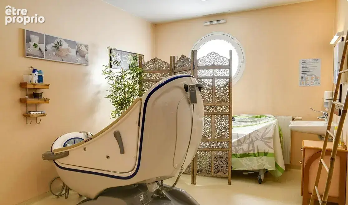 INVESTISSEMENT LOCATIF  Frouzins  Résidence EHPAD La Triade - 7% de rentabilité - photo 8