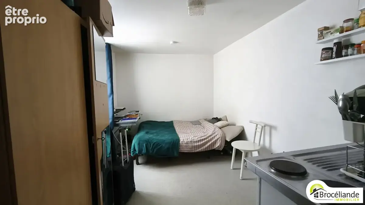 Studio de 17.86 m² en plein centre, rue d'Antrain - photo 2