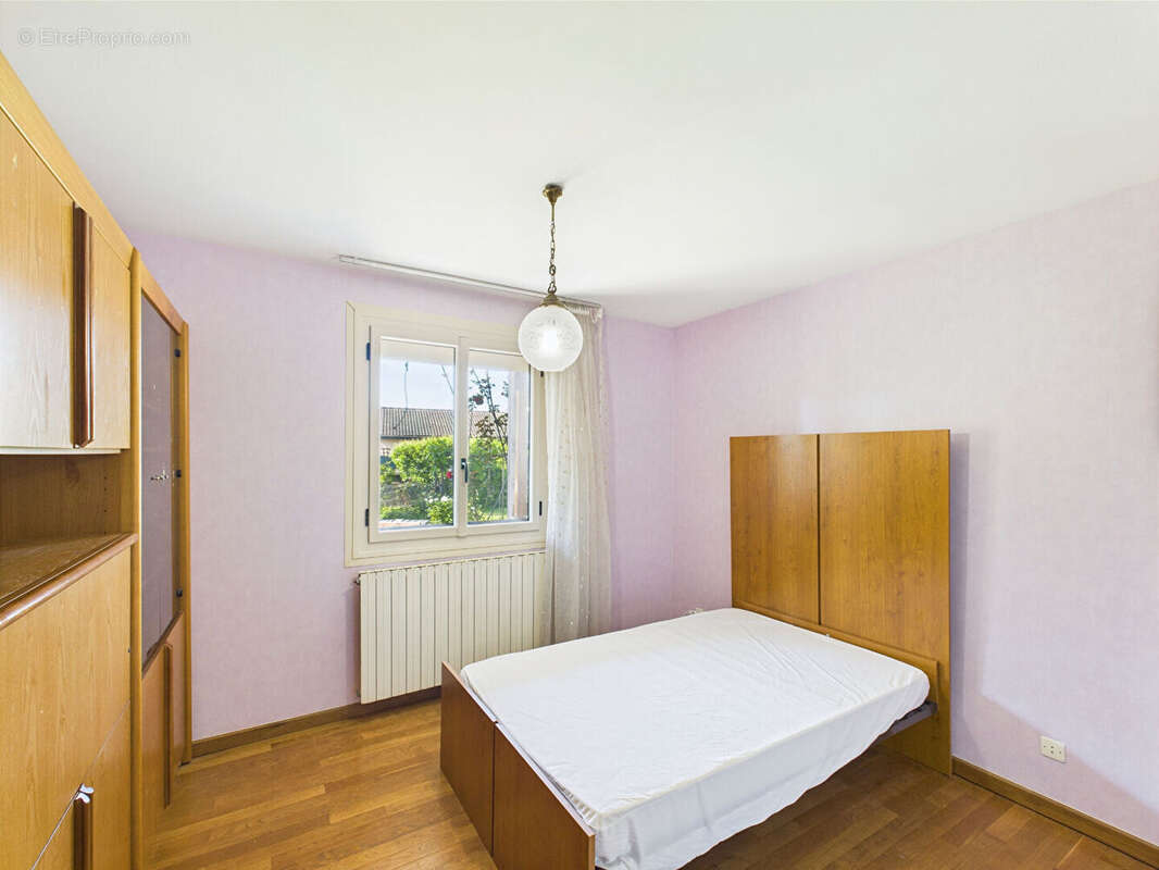 Maison à LIVRON-SUR-DROME