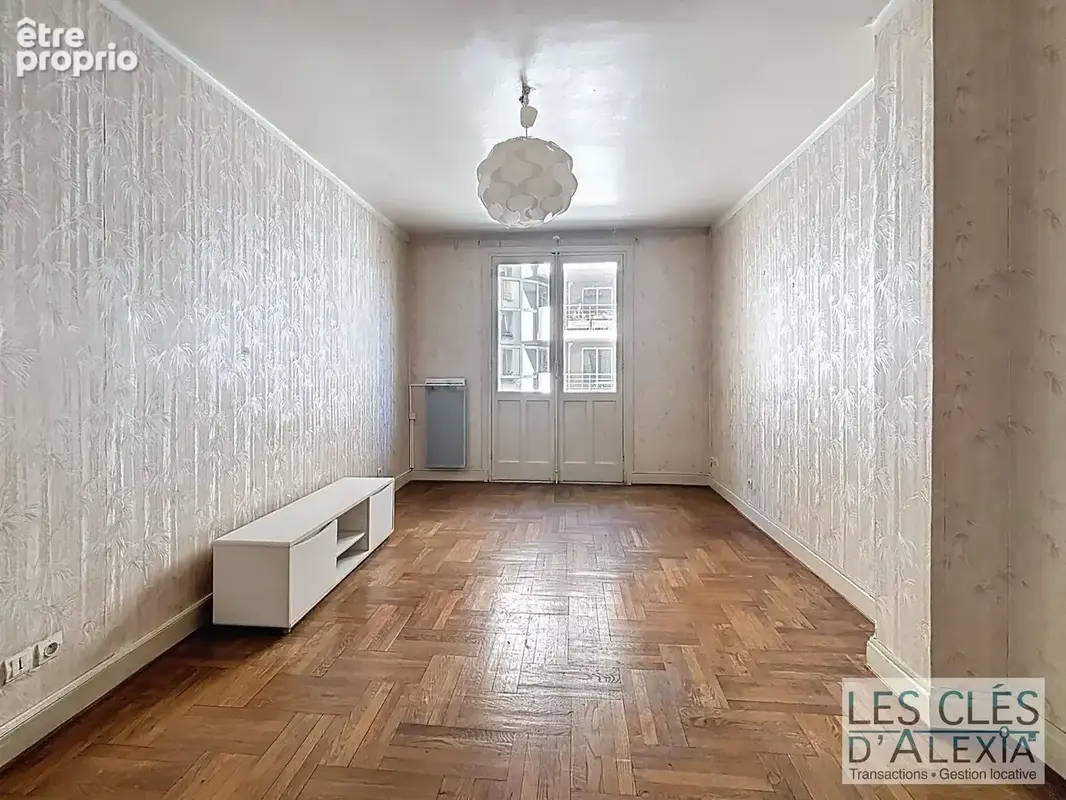 T3 avec balcon – Secteur Part-Dieu / Villette - photo 3
